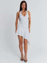 2026 new cross-border women's clothing from Europe and America, light and mature, mature and elegant style, with one shoulder and waist cinched to show off thinness, irregular short dress