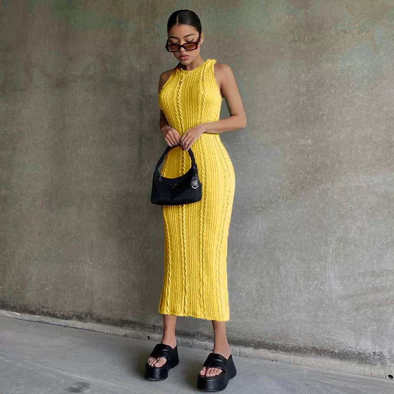 Fashion knitted sleeveless round neck dress for women