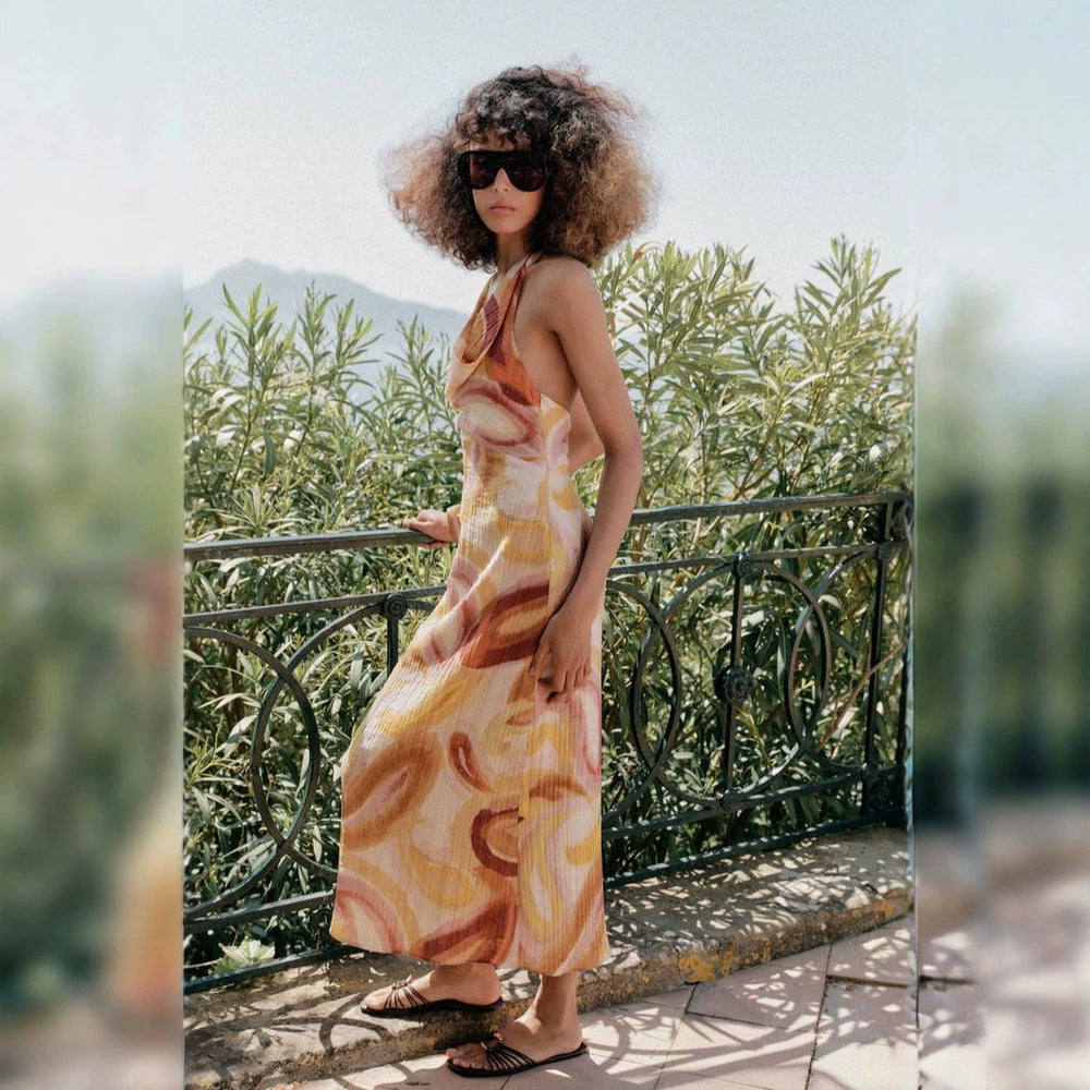 2026 New Cross border Women's Clothing French Retro Printed Hanging Neck Sleeveless Waist Long Vacation Dress from Europe and America