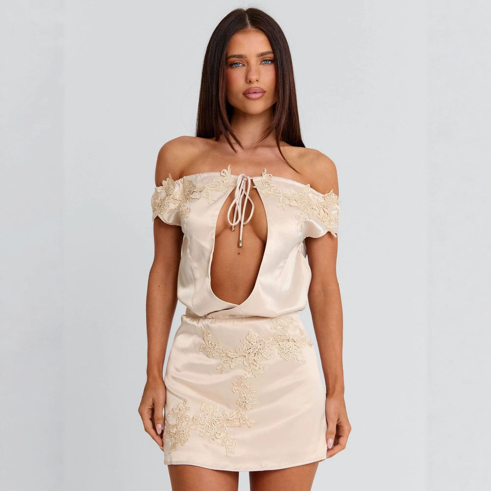 European and American 2026 new cross-border women's summer waist cinched lace patchwork short skirt, light luxury temperament slim fit dress