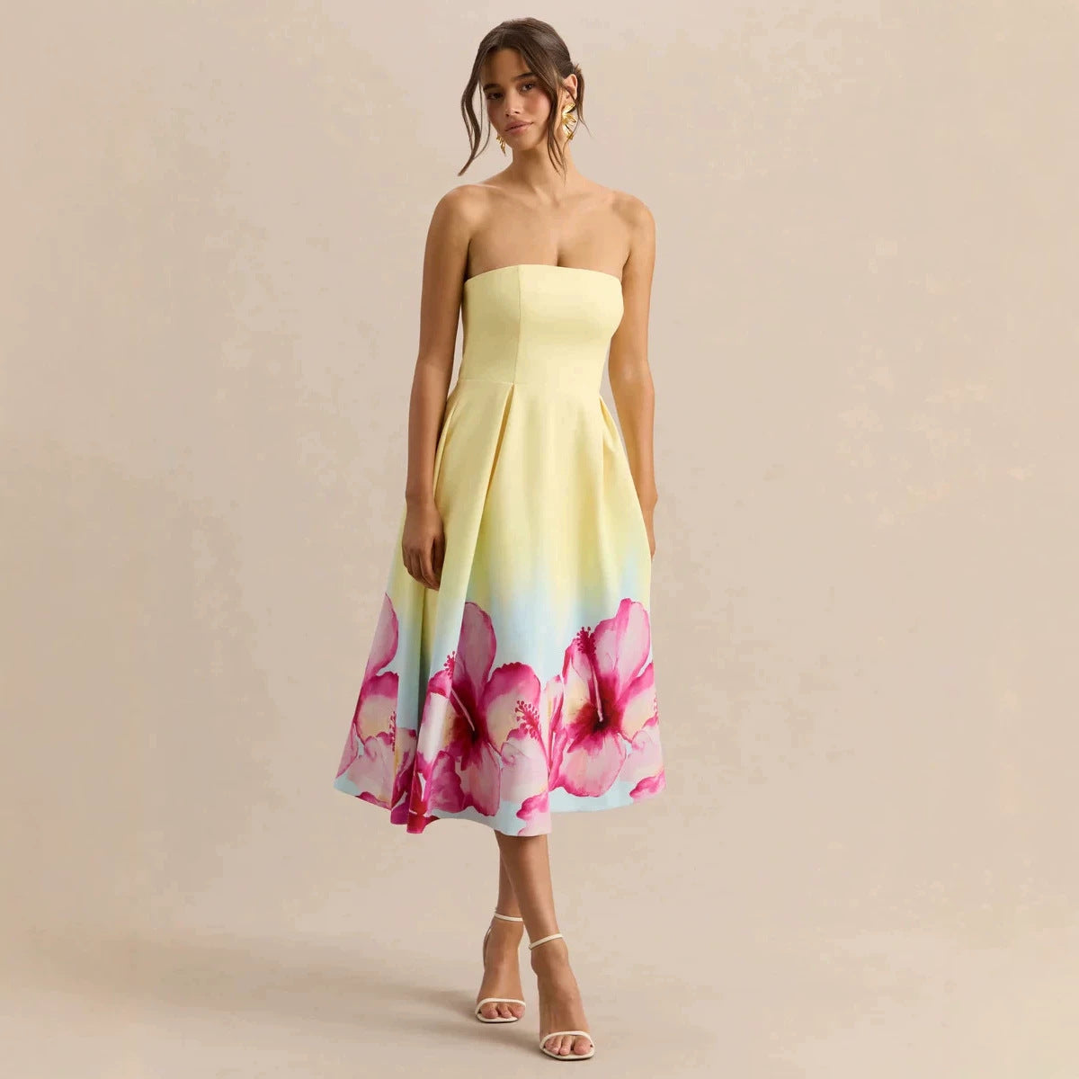 2026 new cross-border women's goose yellow strapless gradient printed A-line dress with waist cinching and large swing in Europe and America