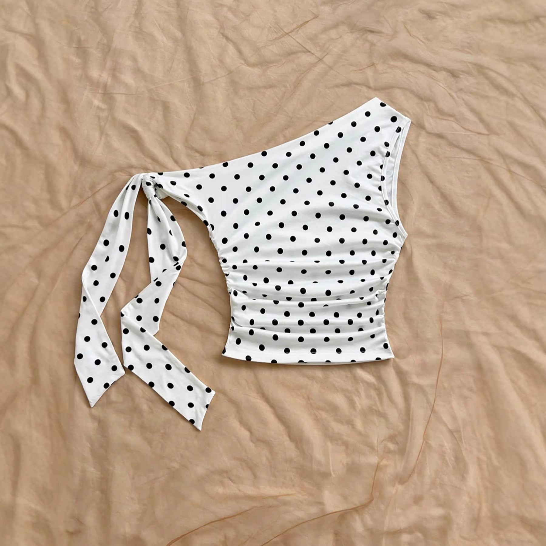 2026 European and American Cross border Summer Foreign Trade Style Wave Point Asymmetric Collar Short Tank Top Speed TEMU Versatile Strap Top