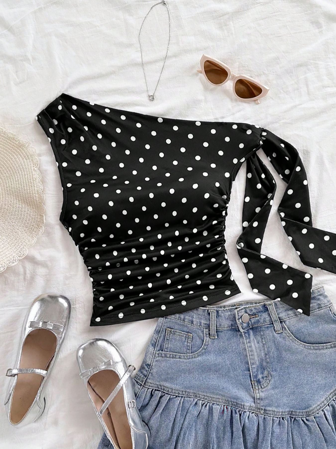 2026 European and American Cross border Summer Foreign Trade Style Wave Point Asymmetric Collar Short Tank Top Speed TEMU Versatile Strap Top