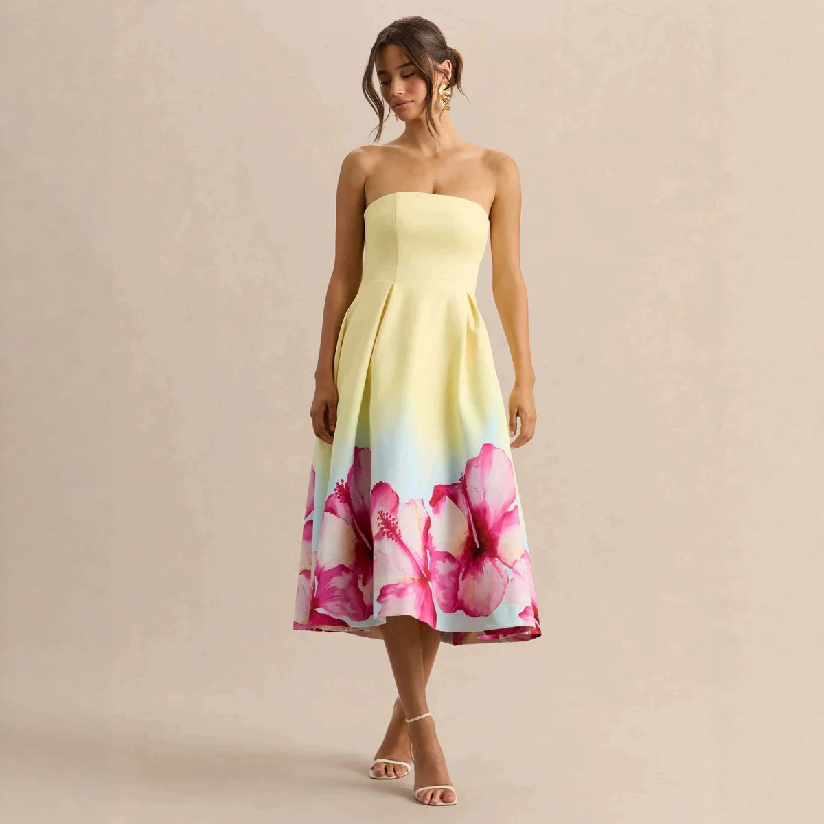 2026 new cross-border women's goose yellow strapless gradient printed A-line dress with waist cinching and large swing in Europe and America