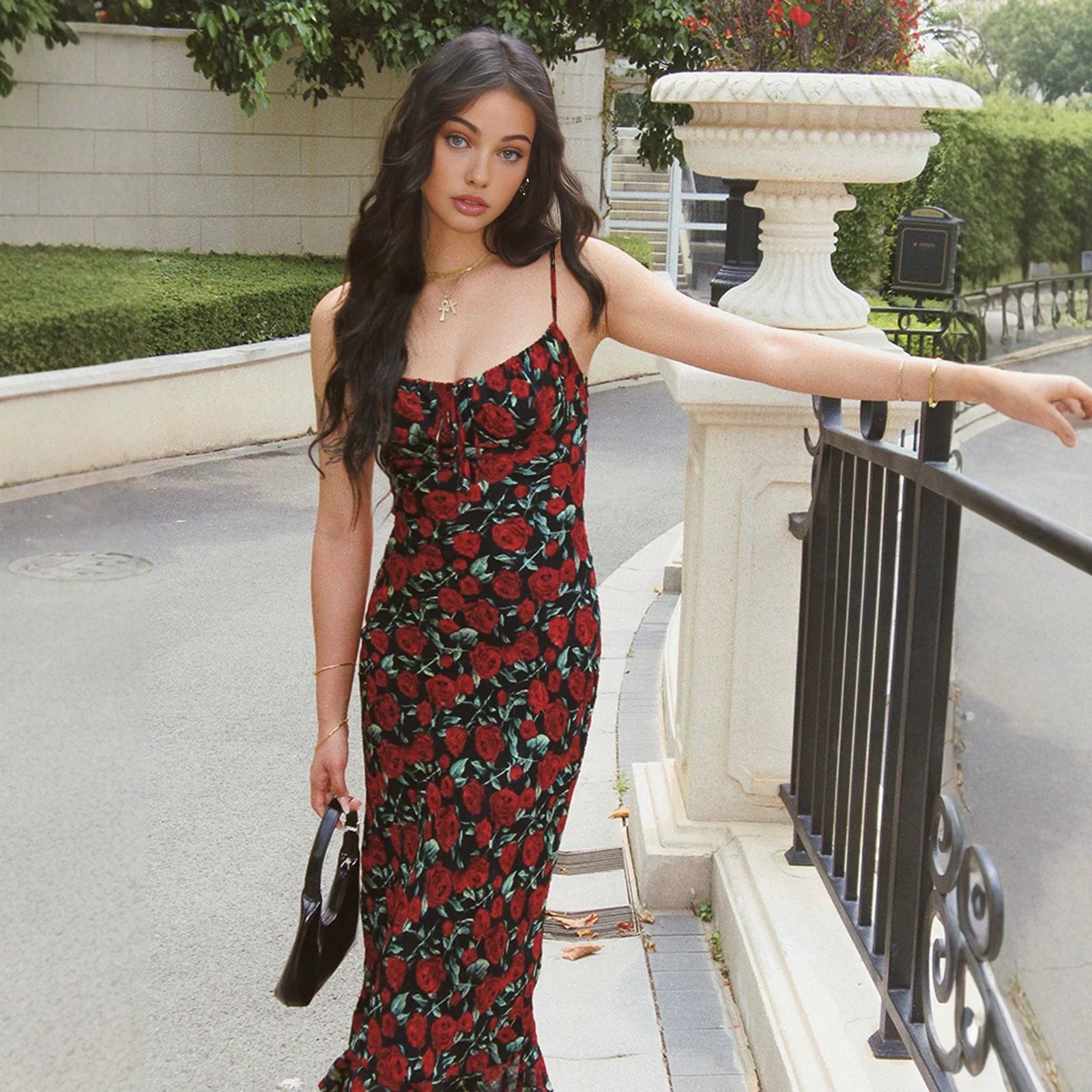 2026 New Cross border Women's Summer Vintage Printed Slimming Bag Hip Short Skirt with Floral Strap Dress from Europe and America