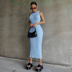 Fashion knitted sleeveless round neck dress for women
