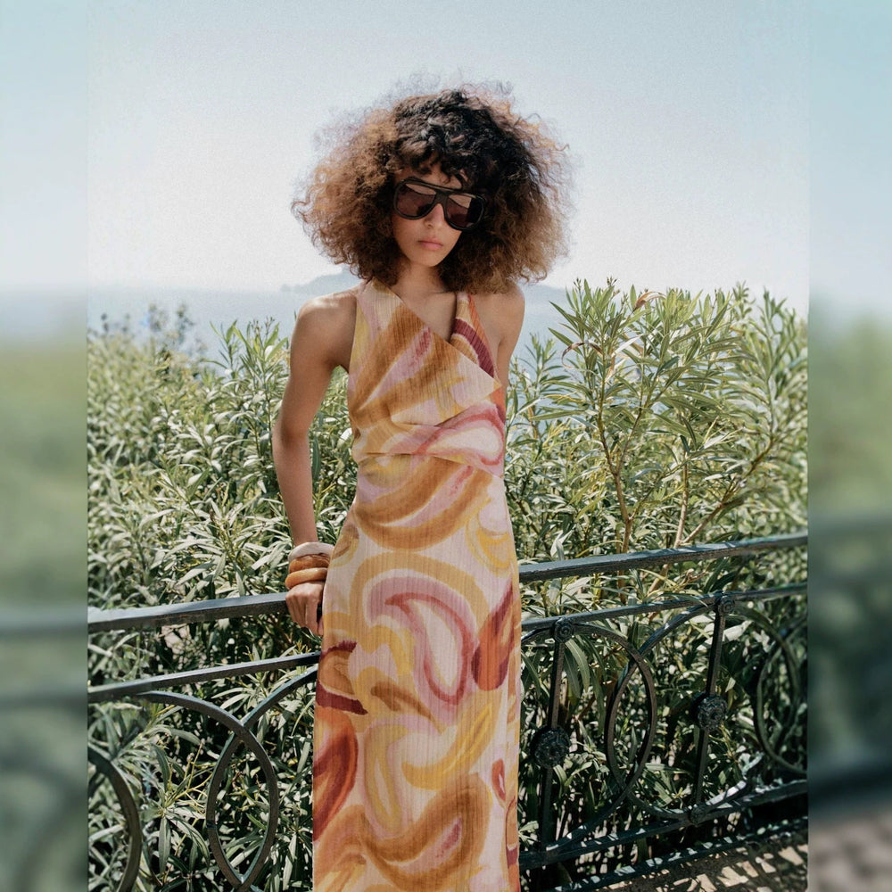 2026 New Cross border Women's Clothing French Retro Printed Hanging Neck Sleeveless Waist Long Vacation Dress from Europe and America