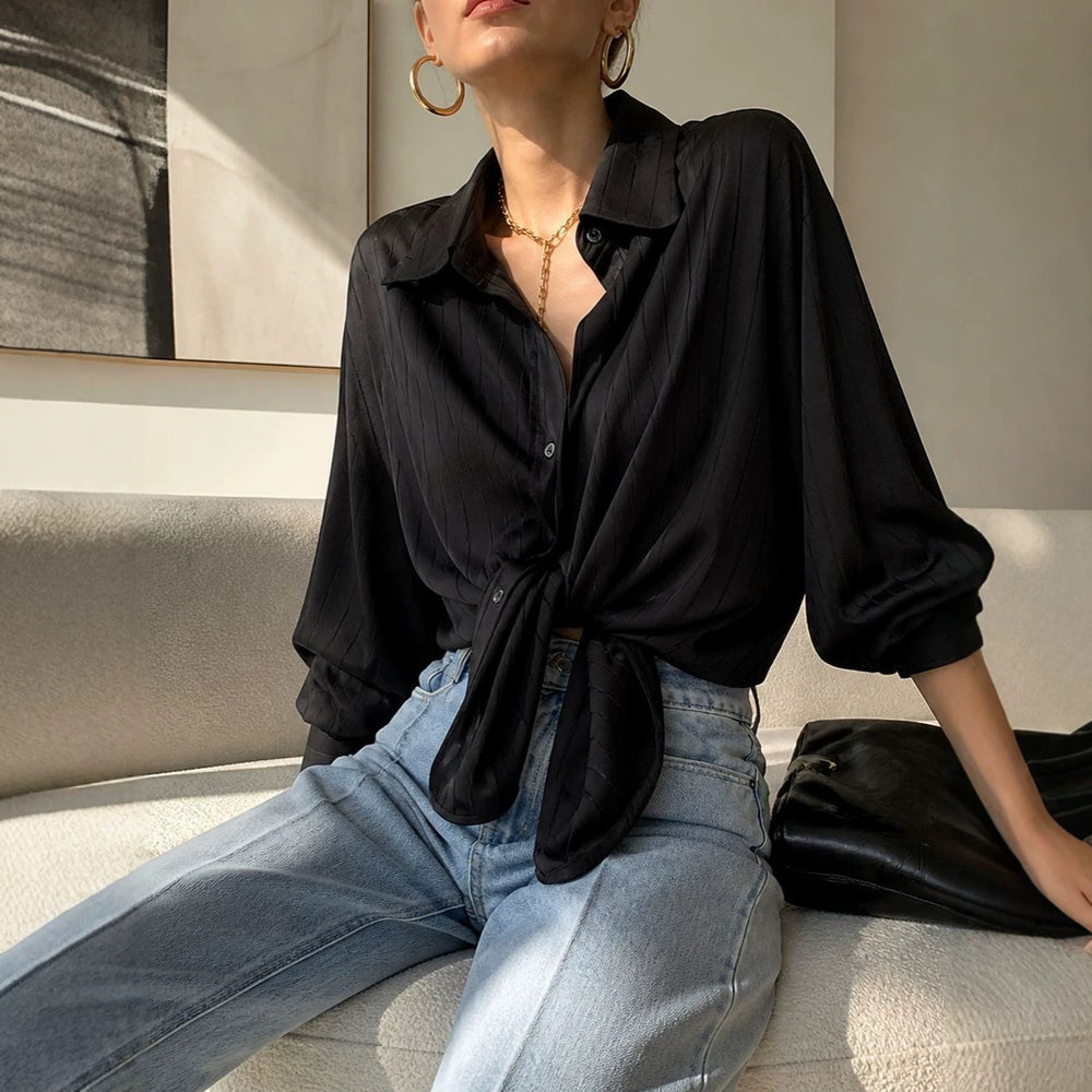 European and American 2026 autumn women's fashion temperament commuting style solid color striped satin design sense niche fashionable top